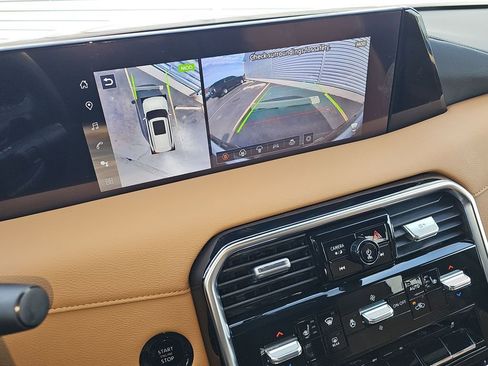 Used 2025 Nissan Armada SL w/ Captain's Chari Seat Package image 37