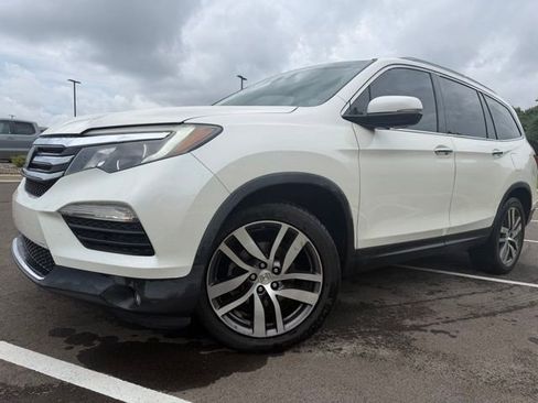 Used 2016 Honda Pilot Touring image 5