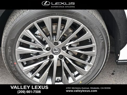 New 2026 Lexus RZ 450e 450e Luxury image 6