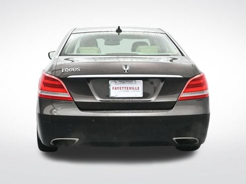 Used 2016 Hyundai Equus Signature RWD image 6