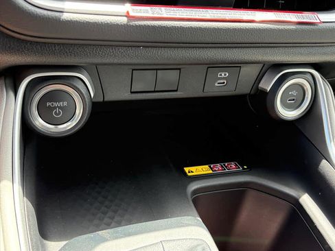 New 2026 Toyota Grand Highlander AWD Hybrid image 16