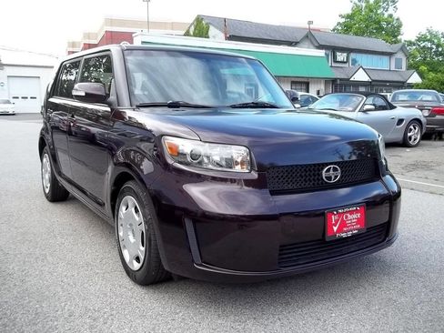 Used 2009 Scion xB Base 4dr Wagon 4A image 4