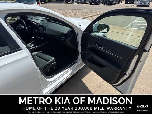 Used 2021 Cadillac CT4 Sport AWD/4WD image 34