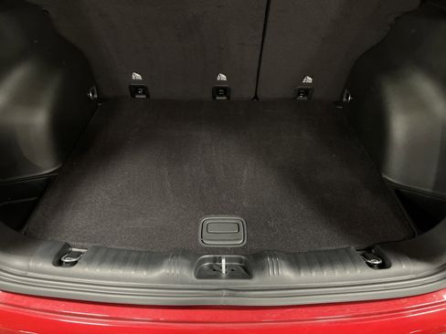 Used 2024 Jeep Compass Trailhawk image 12