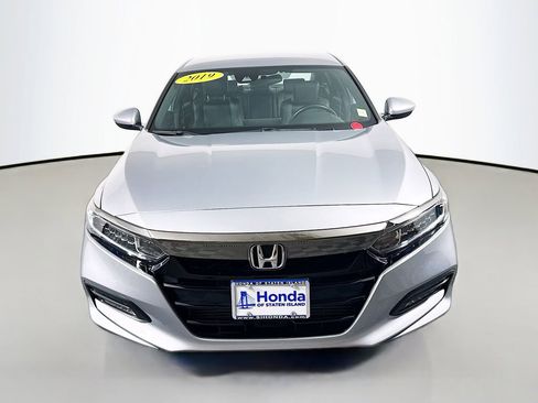 Used 2019 Honda Accord Sport image 2