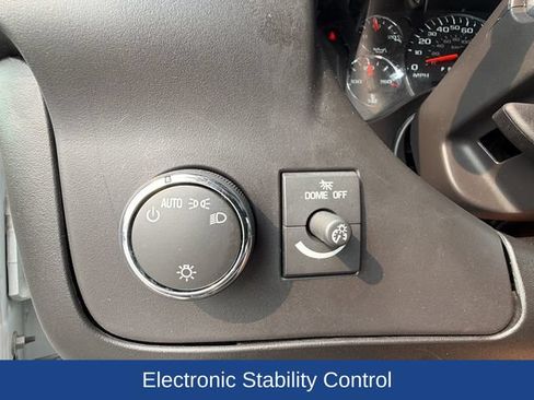 Certified 2021 Chevrolet Express 2500 RWD image 13