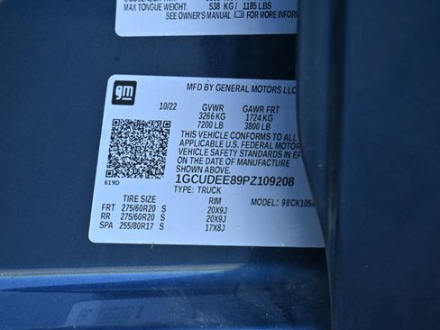 Used 2023 Chevrolet Silverado 1500 RST image 38