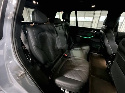 Used 2026 BMW X7 xDrive40i image 20