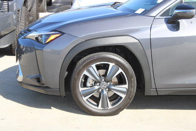 Certified 2024 Lexus UX 250h FWD image 4