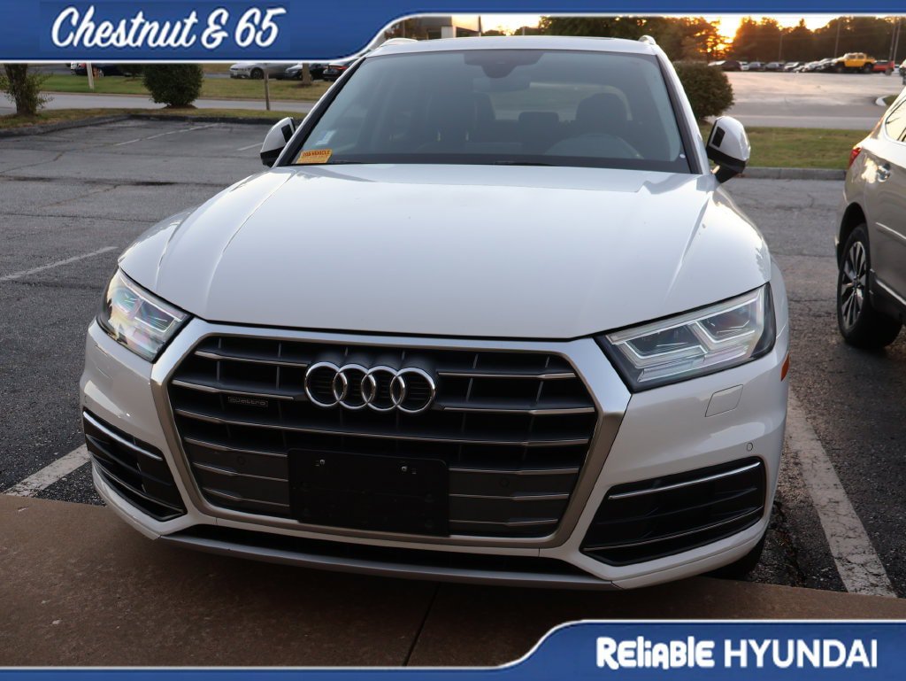 Used 2019 Audi Q5 2.0T Premium Plus w/ Premium Plus Package AWD/4WD image 8