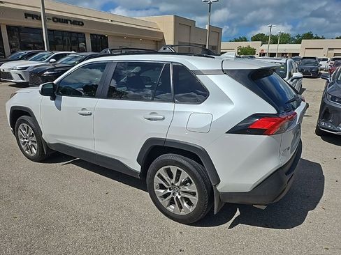 Used 2025 Toyota RAV4 XLE Premium w/ Weather Package image 4