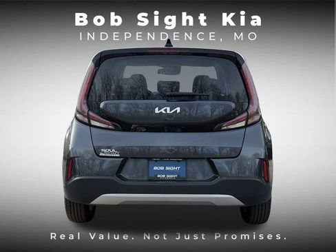 Certified 2024 Kia Soul LX w/ Option Group 015 image 12