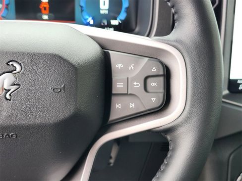 New 2025 Ford Bronco Badlands image 29