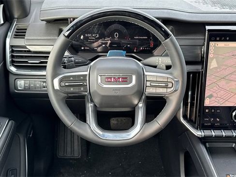 New 2026 GMC Acadia Elevation image 16