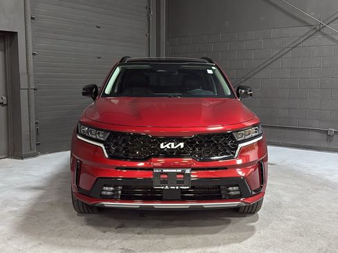 Used 2022 Kia Sorento SX AWD/4WD image 2