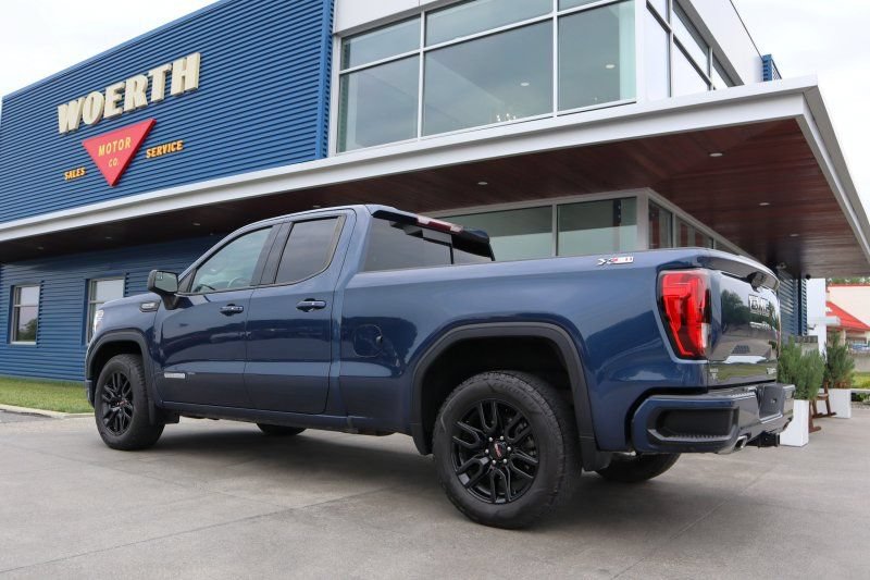 Used 2021 GMC Sierra 1500 Elevation w/ Preferred Package AWD/4WD image 5
