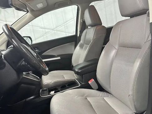 Used 2016 Honda CR-V Touring image 18