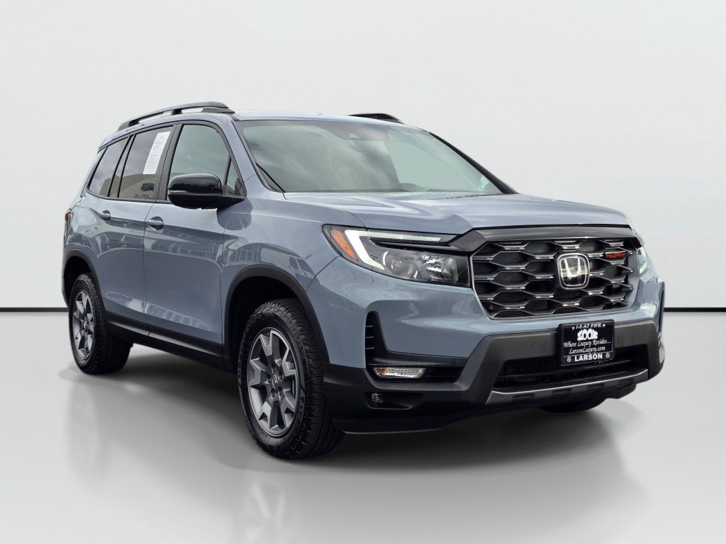 Used 2023 Honda Passport TrailSport image 8