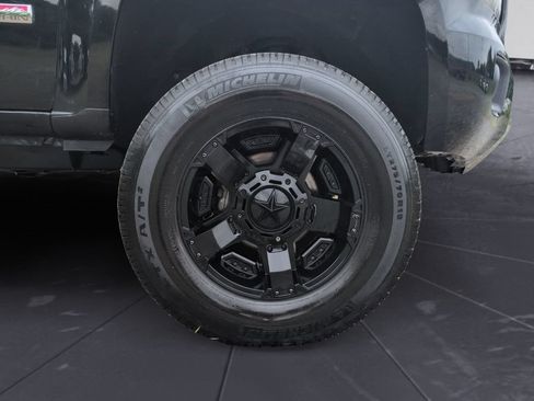 Used 2015 GMC Canyon SLE w/ All-Terrain Package AWD/4WD image 23