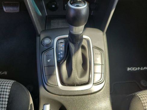 Certified 2021 Hyundai Kona SEL FWD image 31
