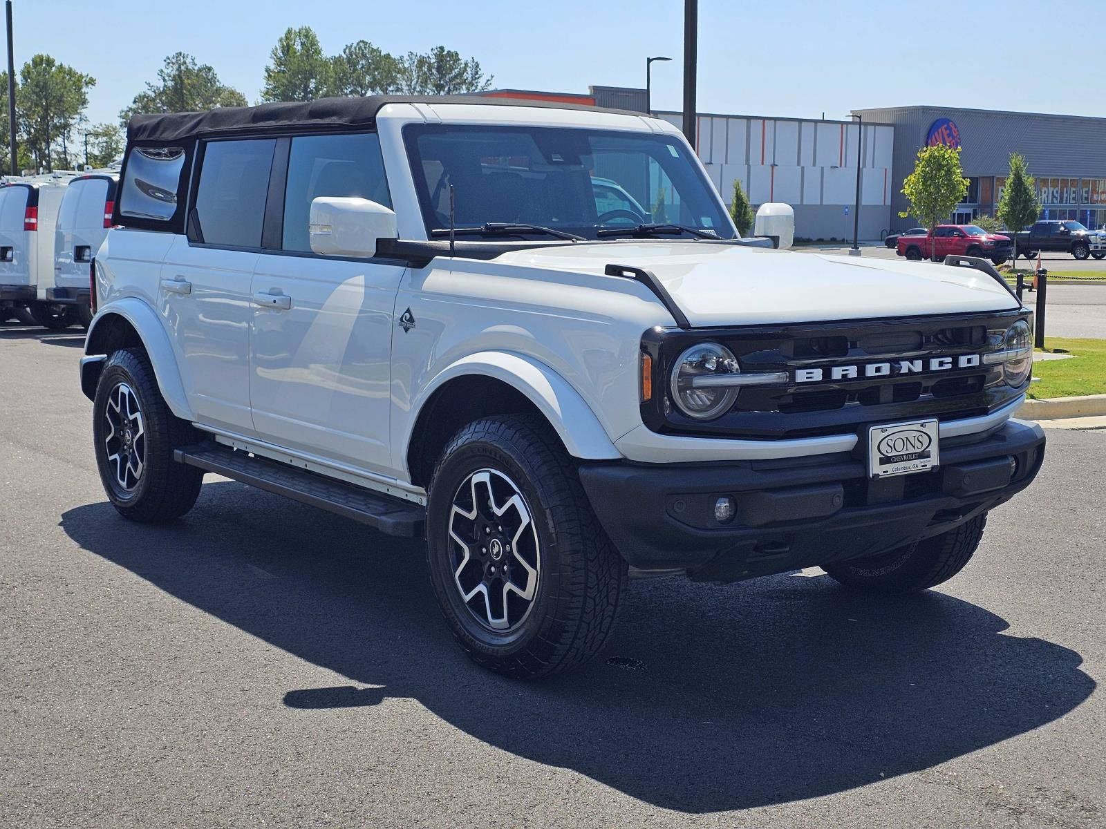 Used 2021 Ford Bronco Outer Banks AWD/4WD image 6