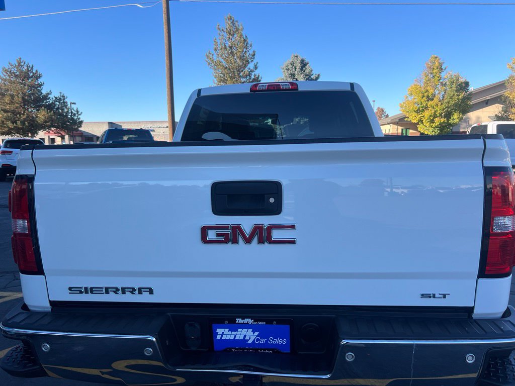 Used 2015 GMC Sierra 1500 SLT w/ SLT Crew Cab Value Package AWD/4WD image 4