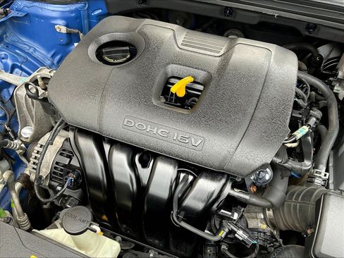 Used 2019 Hyundai Elantra SEL FWD image 29