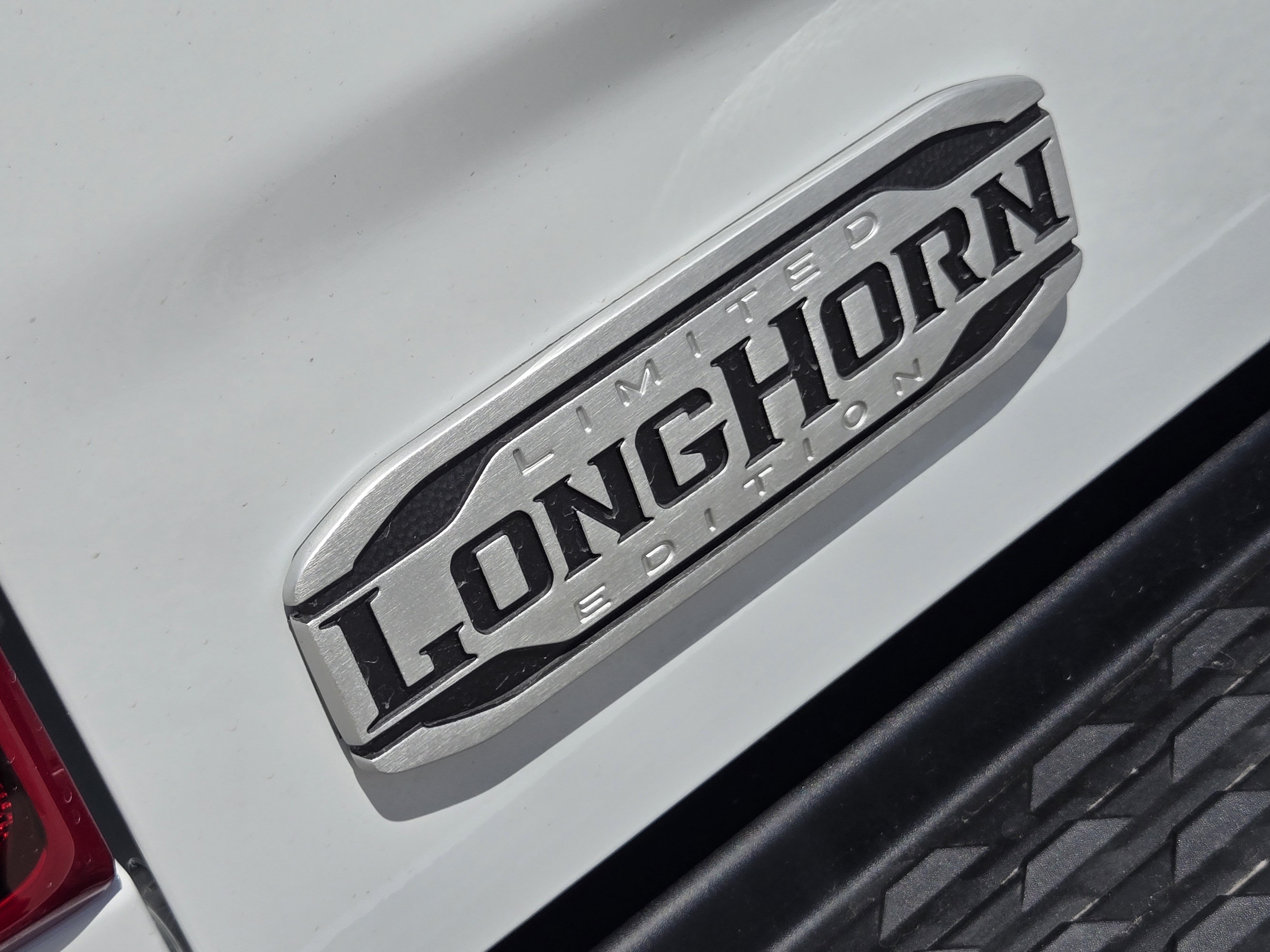 New 2026 RAM 2500 Limited AWD/4WD image 10