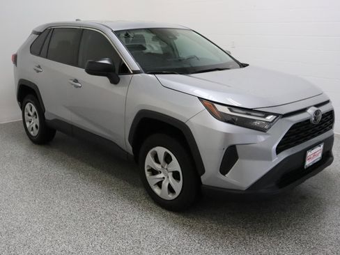 Used 2024 Toyota RAV4 LE image 4