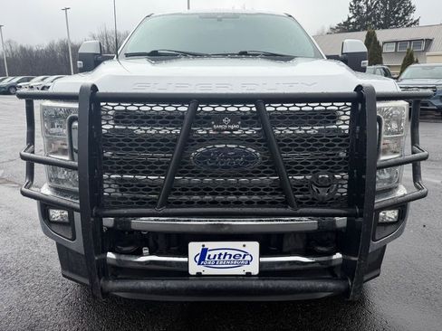 Used 2022 Ford F350 Lariat w/ Lariat Value Package image 8