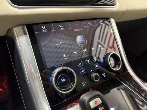 Used 2019 Land Rover Range Rover Sport Autobiography image 17
