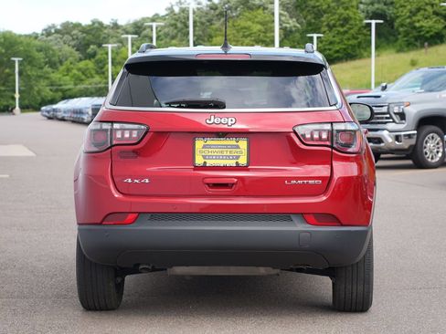 Used 2025 Jeep Compass Limited AWD/4WD image 4