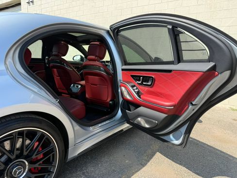 Used 2024 Mercedes-Benz S 63 AMG S image 51