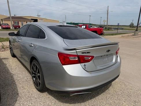 Used 2020 Chevrolet Malibu RS FWD image 4
