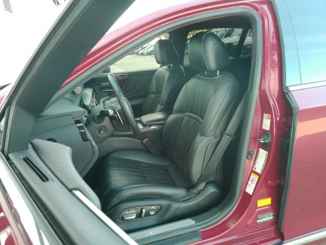 Used 2018 Lexus LS 500 w/ Interior Upgrade Package RWD image 13