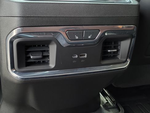 Used 2025 GMC Sierra 2500 Denali Ultimate AWD/4WD image 20