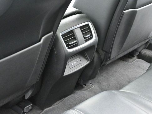 Used 2024 Acura RDX SH-AWD w/ Technology Package image 32