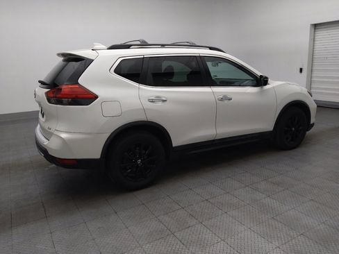 Used 2017 Nissan Rogue SV w/ Midnight Edition FWD image 10