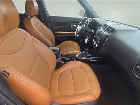 Used 2016 Kia Soul ! w/ Umber Package 1 image 25