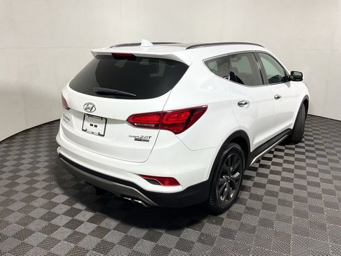 Used 2018 Hyundai Santa Fe Sport w/ 2.0T Ultimate Tech Package 05 AWD/4WD image 19