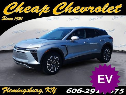 Used 2025 Chevrolet Blazer EV LT AWD/4WD image 1