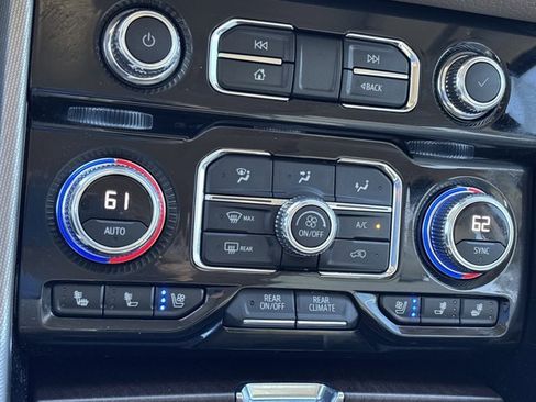 Used 2024 GMC Yukon Denali w/ Max Trailering Package image 43