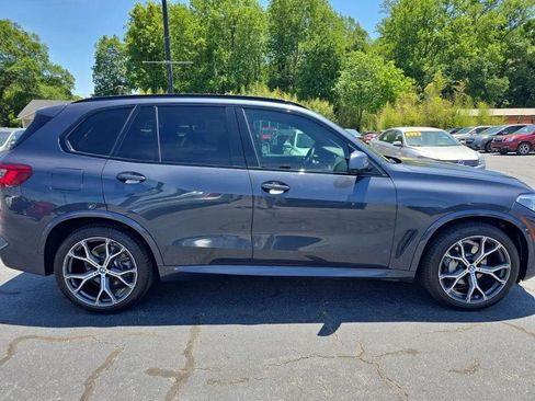 Used 2019 BMW X5 xDrive40i w/ M Sport Package AWD/4WD image 4