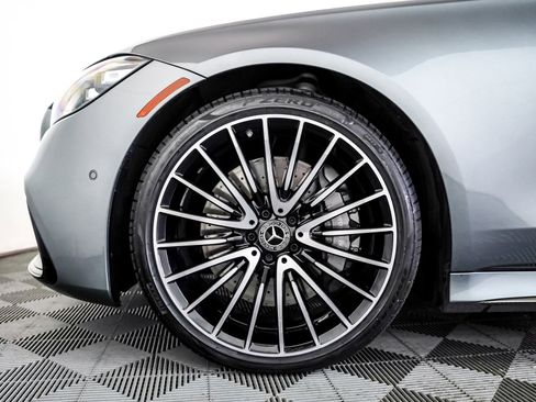 Certified 2023 Mercedes-Benz S 500 4MATIC image 6