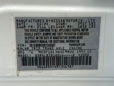Used 2024 Nissan Sentra S FWD image 27