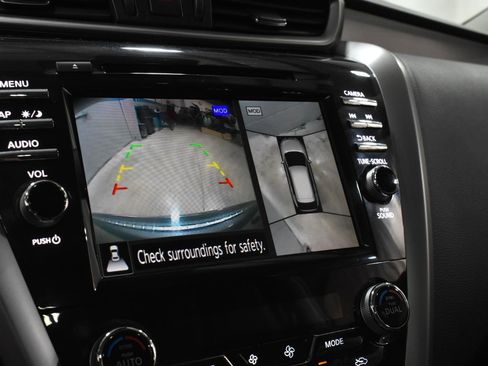 Used 2021 Nissan Murano SL image 16