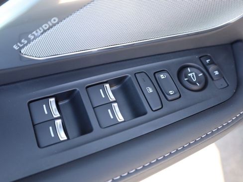 New 2025 Acura RDX SH-AWD w/Tech image 11