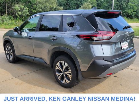 Certified 2023 Nissan Rogue SV AWD/4WD image 5