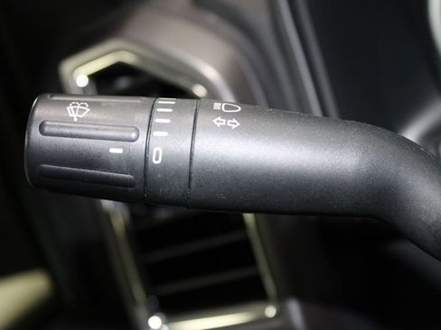 Used 2015 Ford F150 XLT w/ Equipment Group 301A Mid image 29