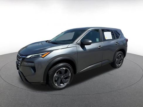 Used 2025 Nissan Rogue SV FWD image 8
